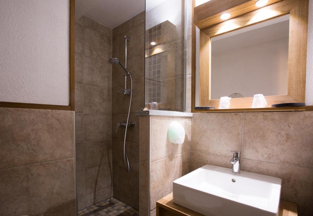 L'echaillon Hotel